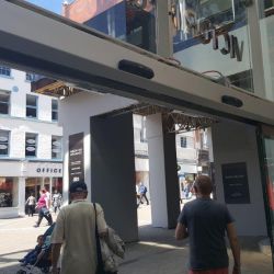 automatic sliding door