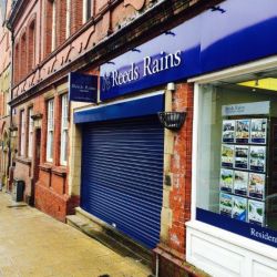 roller shutter shopfront